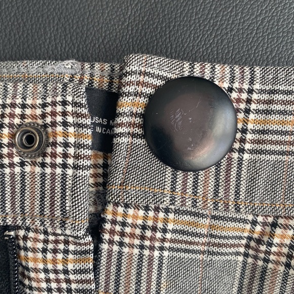 Zara Plaid - Picture 2 of 3